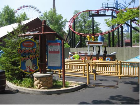 Six Flags St. Louis photo, from ThemeParkInsider.com
